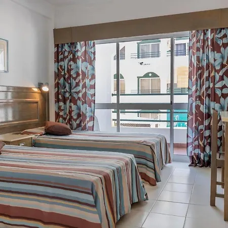 Calema Avenida Jardim Монте-Гордо