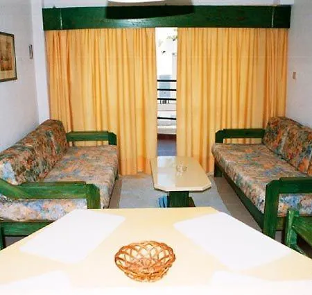 Calema Avenida Jardim Монте-Гордо