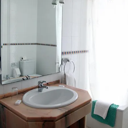 Calema Avenida Jardim Apartmanhotel