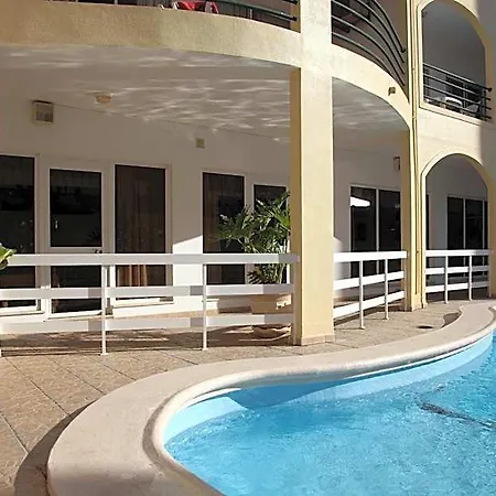 Calema Avenida Jardim 3*