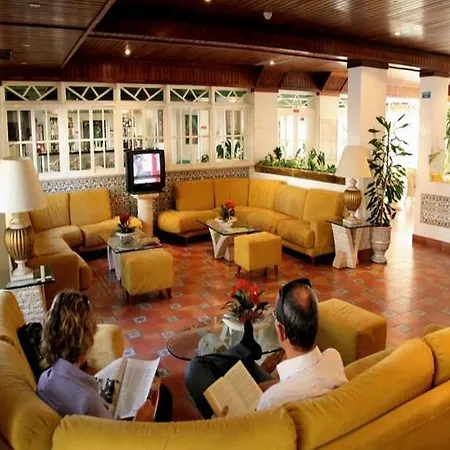 Calema Avenida Jardim Apartmanhotel