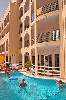 Calema Avenida Jardim Apartmanhotel 3*